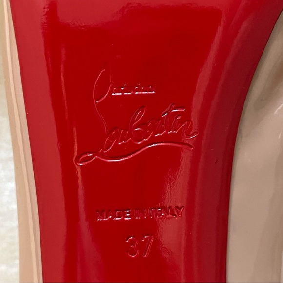 CHRISTIAN LOUBOUTIN New Very Privé
120 mm Open toe pumps - Patent calf - Nude - Picture 5 of 9